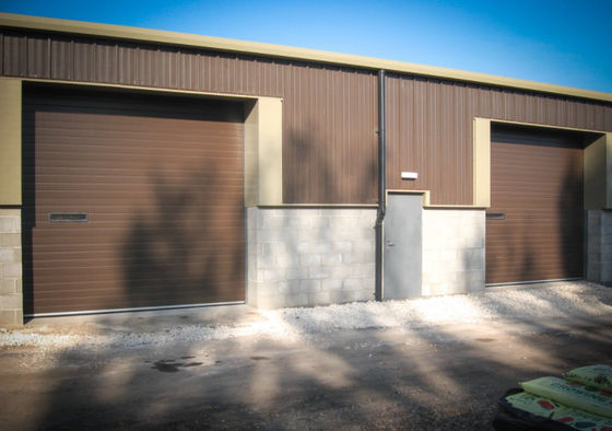 Дверь гаража ворот максимальной ширины 6500мм промышленных надземных секционная