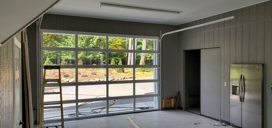 Изолированная алюминиевая секционная дверь с покрытием порошка для домашнего гаража