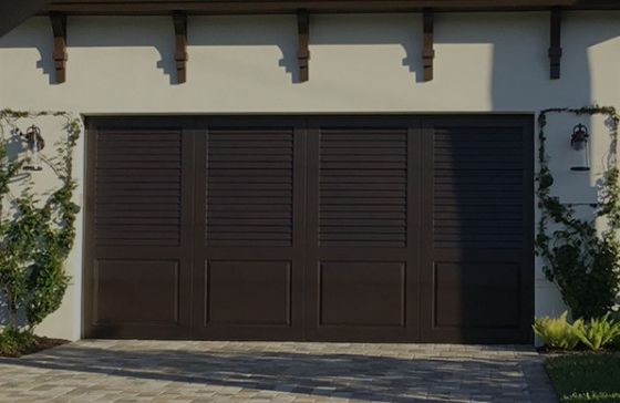 Алюминий изолировал гараж толщины 2.0mm безопасностью секционных дверей современный жилой и изолированную секционную дверь