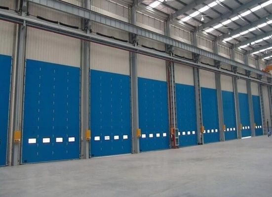 Электрические / ручные изолированные секционные двери Противоломки для склада
