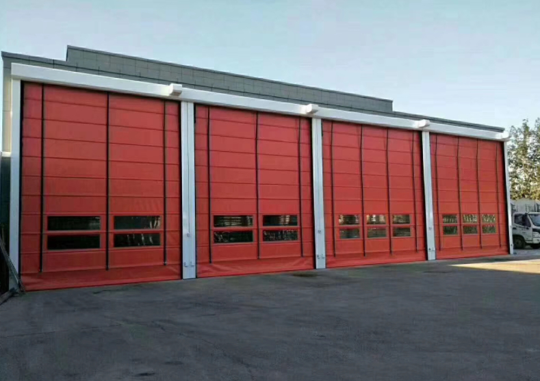 Фабричная цена Быстрый промышленный ПВХ склад/фабрика Внутренний Противодействие погоде Высокая скорость Дверь 304 Материал из нержавеющей стали Автоматическая работа
